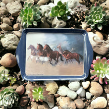 Load image into Gallery viewer, Horse Dish
